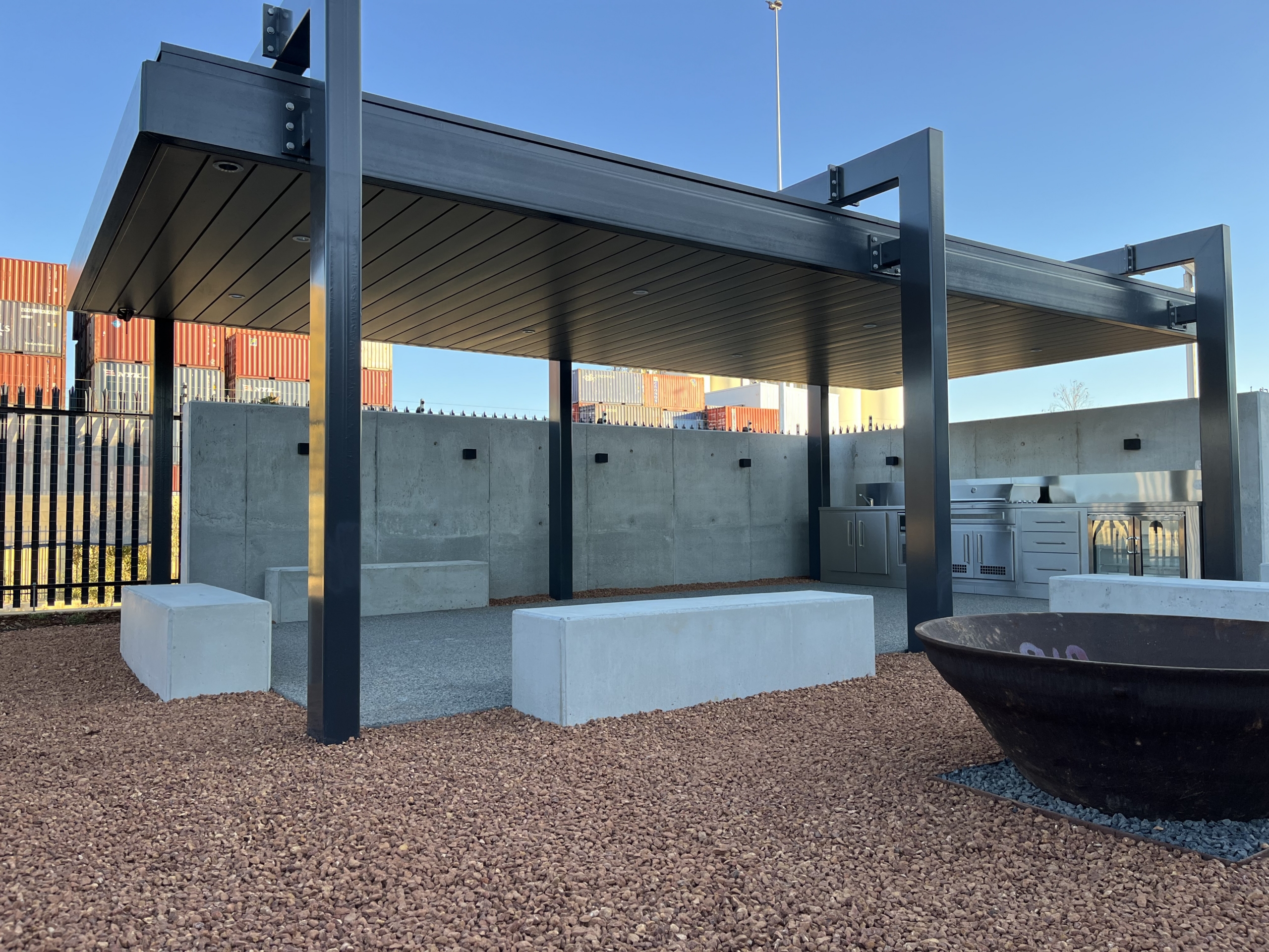 Carpenteria Link Hope Valley Shelter Scaled